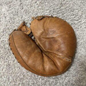 Vintage JC Higgens Baseball Glove from 1672 #310 Sears Roebuck and Co.